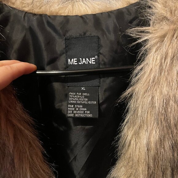 Junior Girls XL Me Jane Faux Fur Vest - Picture 4 of 8